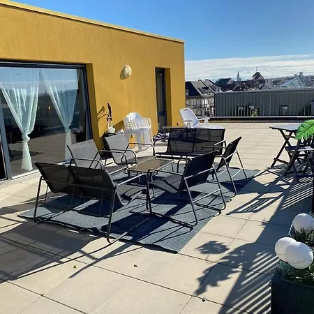 Rooftop Pour 4 Personnes Strasbourg Exterior photo